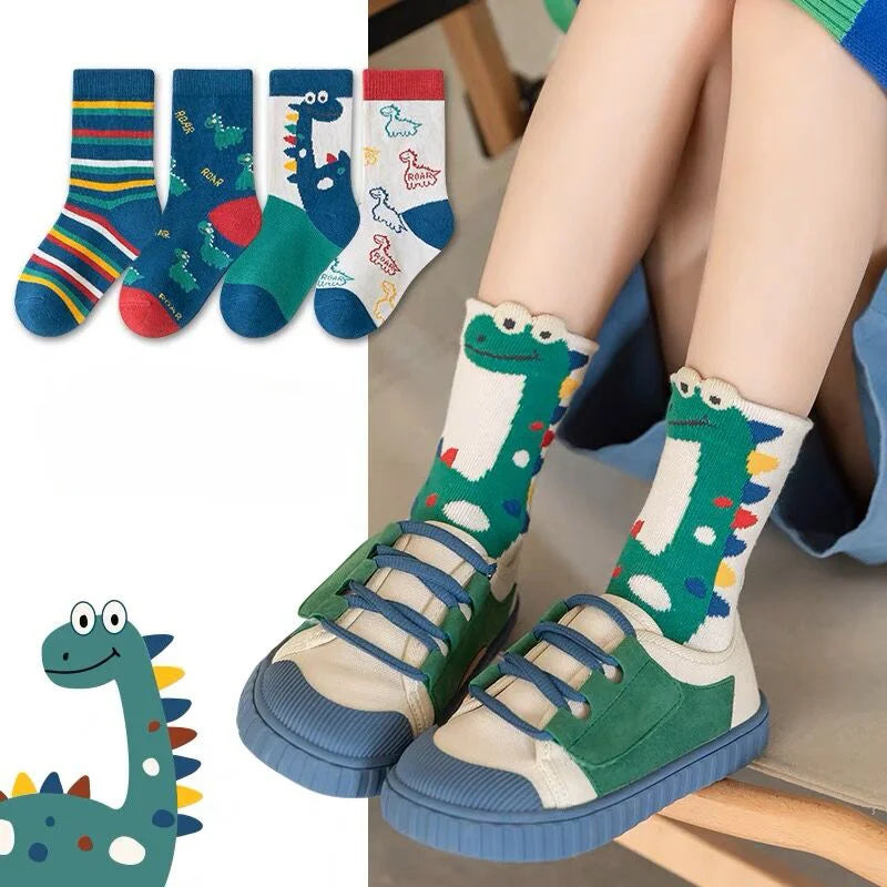 5 Paar Socken für Kinder mit unterschiedlichen Motiven