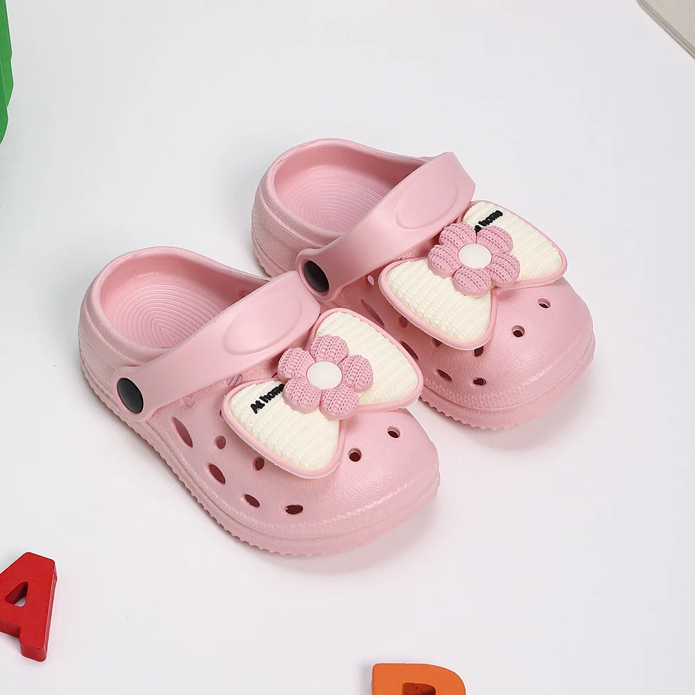 🎀 Handgemachte Kinder-Sommerhausschuhe – mit Liebe, Farbe & Fantasie! ☀️👧