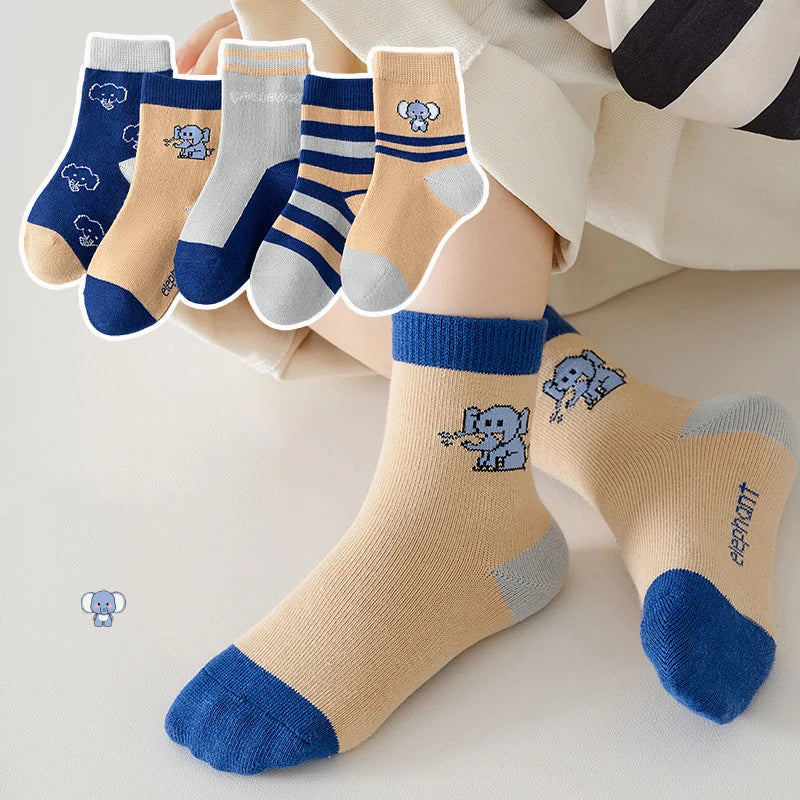 5 Paar Socken für Kinder mit unterschiedlichen Motiven
