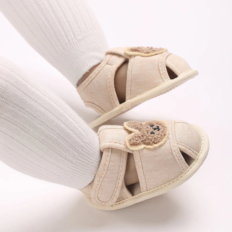 Sommersandalen für Babys (0-18 Monate) – ideal für Jungen und Mädchen – Lauflernhilfen – weiche Sohle – niedliches Bärenmotiv – lässig – leicht – bequem