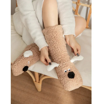 Kuschelige Lammsocken für Mädchen – Weiche, rutschfeste, warme Wintersocken mit Plüschfutter und niedlichem Design