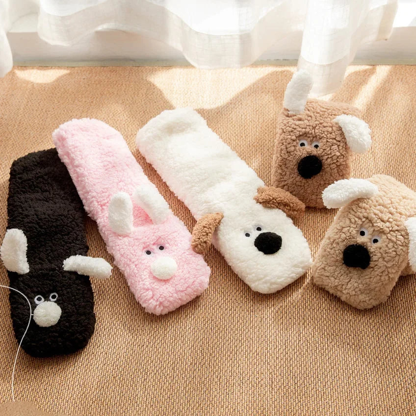 Kuschelige Lammsocken für Mädchen – Weiche, rutschfeste, warme Wintersocken mit Plüschfutter und niedlichem Design