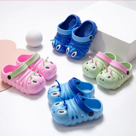🐛 Kinder-Gartenschuhe – Niedliche Cartoon-Raupe