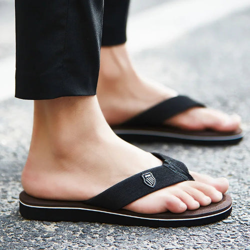 Sommer-Flip-Flops für Männer – Leicht, lässig, unaufhaltsam! ☀️